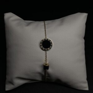 Bracelet médaillon chiffres romains noir